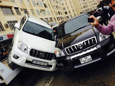 При нанесении автомобилю ущерба в ходе эвакуации водители должны обращаться в суд - дорожная полиция Азербайджана