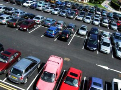 В столице Азербайджана уточнена стоимость парковки автомобилей