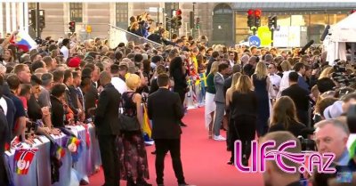 “Eurovision – 2016”nın açılış mərasimi: Səmra donu ilə göz qamaşdırdı