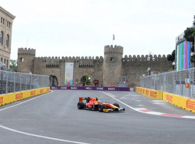 Formula 1-də test yürüşləri [Foto]