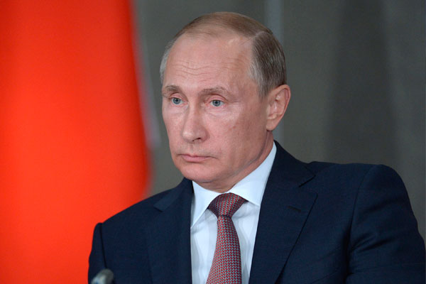 Putin: "İpək yolu layihəsi üzrə ən yaxşı variant seçiləcək"