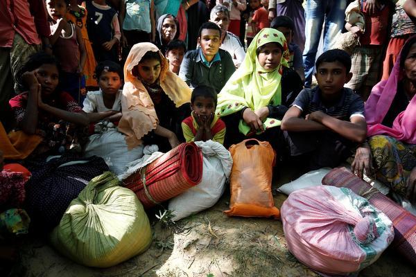 BMT: Myanmada zorakılıq nəticəsində ölənlərin sayı 1000 nəfəri ötüb