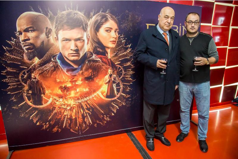 «Робин Гуд: Начало» выходит на экраны в Баку
