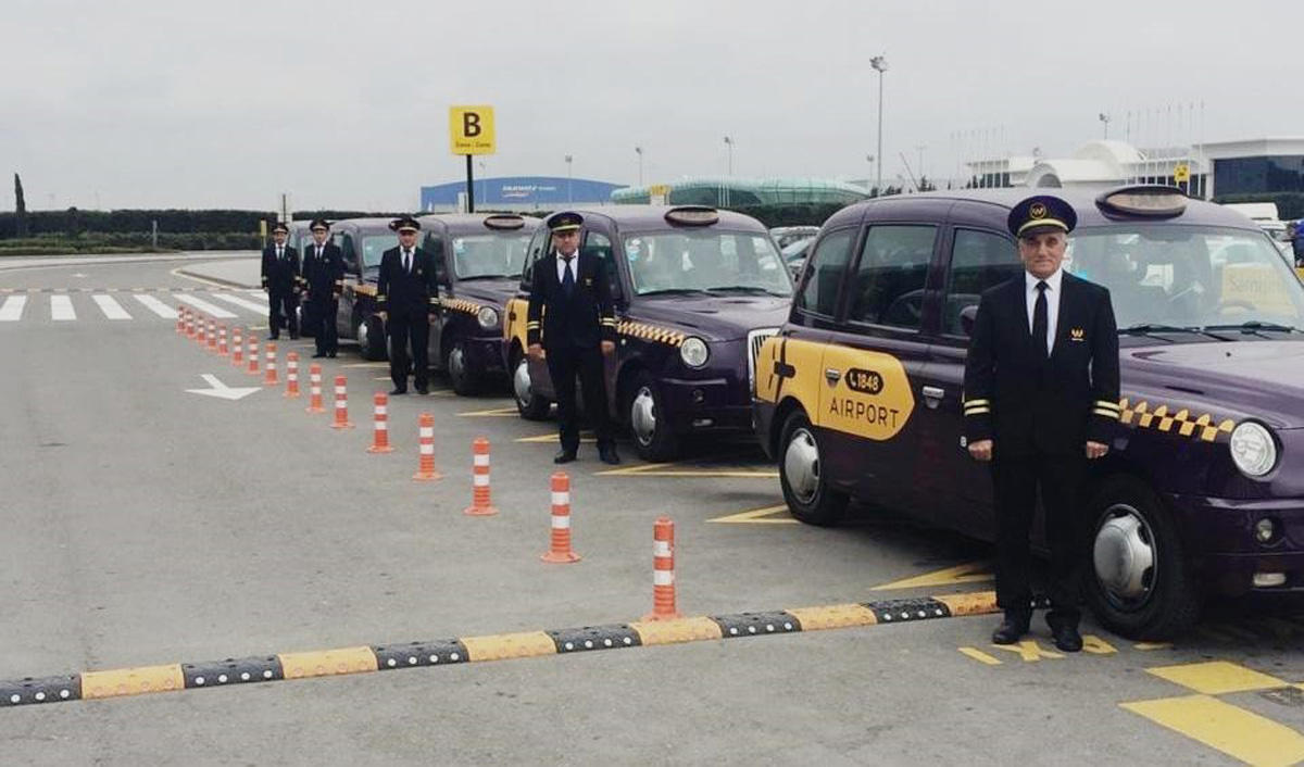 В бакинском аэропорту будет работать только одна компания такси
