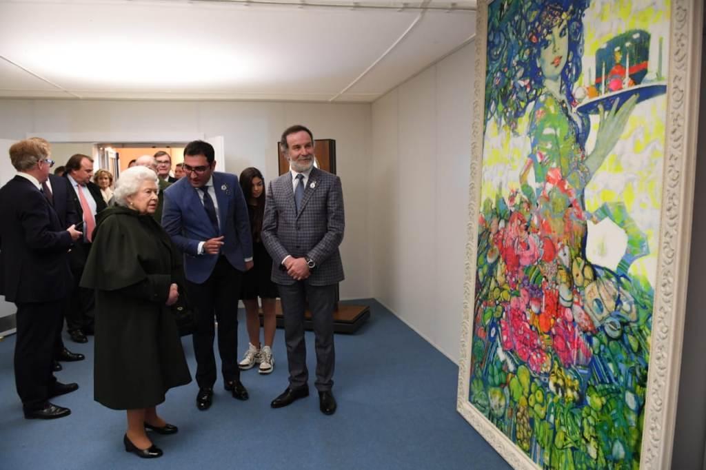 Посол: Королеве Елизавете II дарили карабахских скакунов