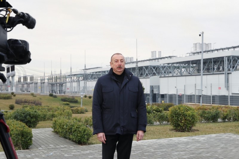 Президент Ильхам Алиев принял участие в открытии энергоузла "Гобу"