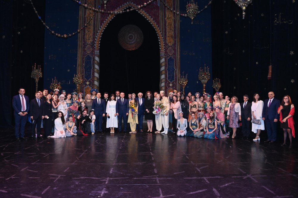 В Болгарии поставлен балет Фикрета Амирова "Тысяча и одна ночь"