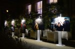 Mehriban Əliyeva və Leyla Əliyeva Parisdə dünya şöhrətli fotoqrafın Azərbaycana həsr olunan fotosərgisinin təqdimatında iştirak ediblər