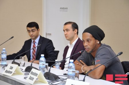 Tale Heydərov: "Ümid edirik ki, Ronaldinyonun adını daşıyacaq akademiya gənclərdə futbola marağı artıracaq"