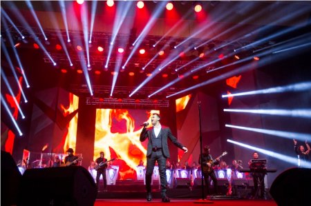 EMİNin növbəti Bakı konserti anşlaqla keçdi