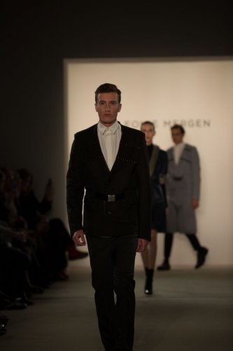 Leoni Mergenin “Qarabağ kolleksiyası” Berlin Moda Həftəsində təqdim olunub