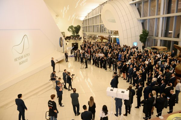 В Баку состоялась церемония встречи гостей недели FIA