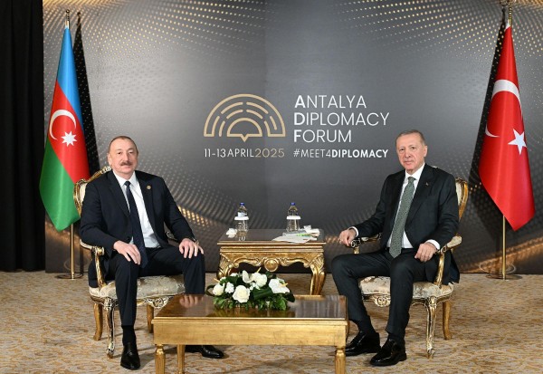 Antalyada Azərbaycan və Türkiyə prezidentlərinin görüşü keçirilib
